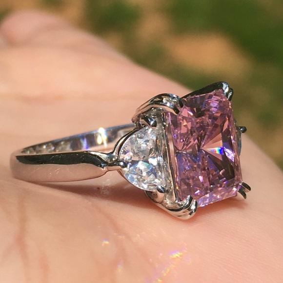 10k Solid White Gold Pink & White CZ Ring - Picture 5 of 13